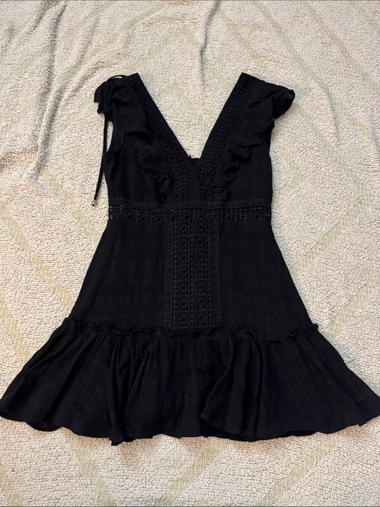 Mi Ami Dresses & Skirts - Mi Ami Black Lace Trim Ruffle Mini Dress Size Medium Open Back Boho